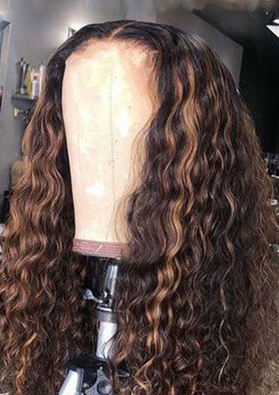 Perruque bouclee couleur  1/30 en synthetique  longueur 26pouces