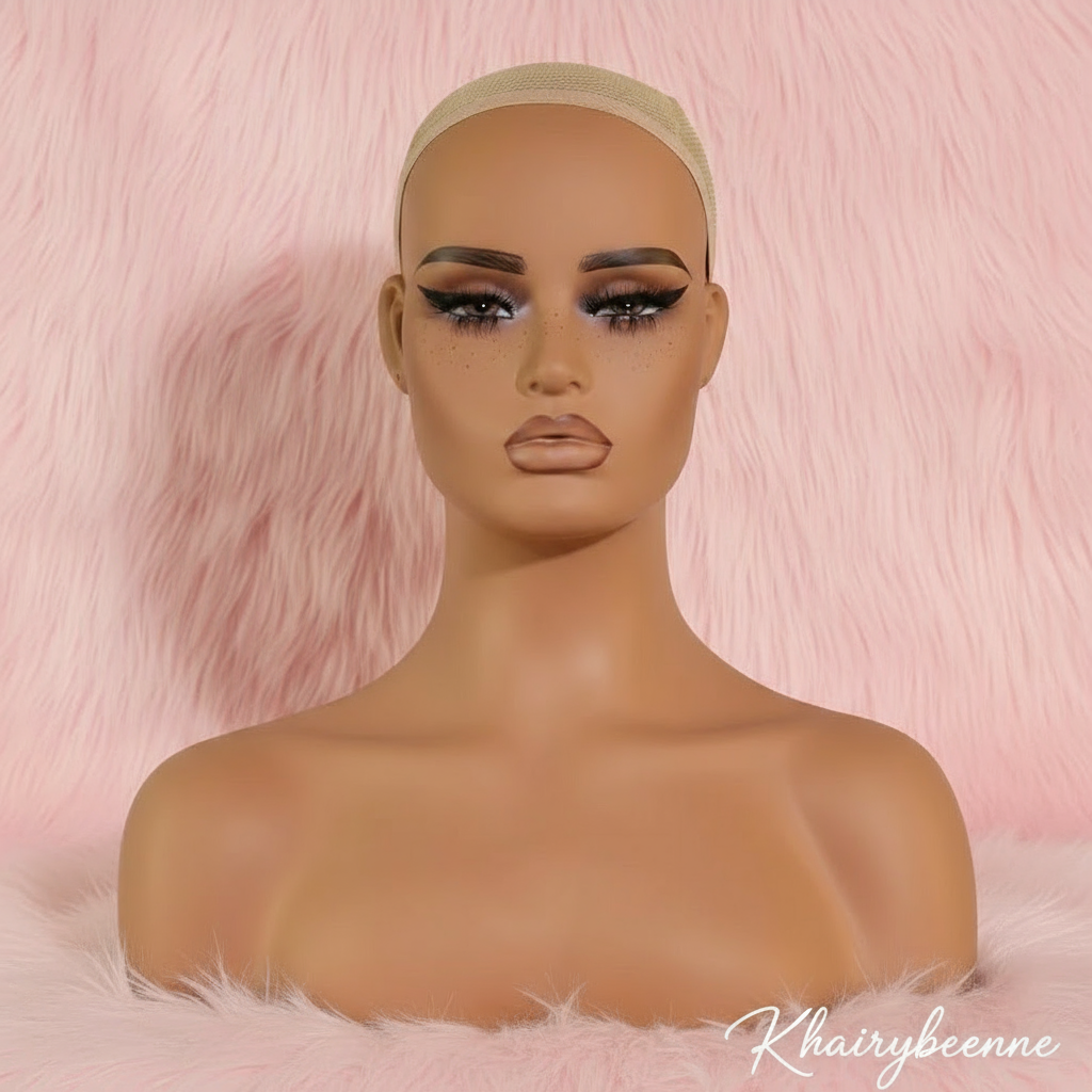 Tête de Mannequin de présentation avec visage réaliste